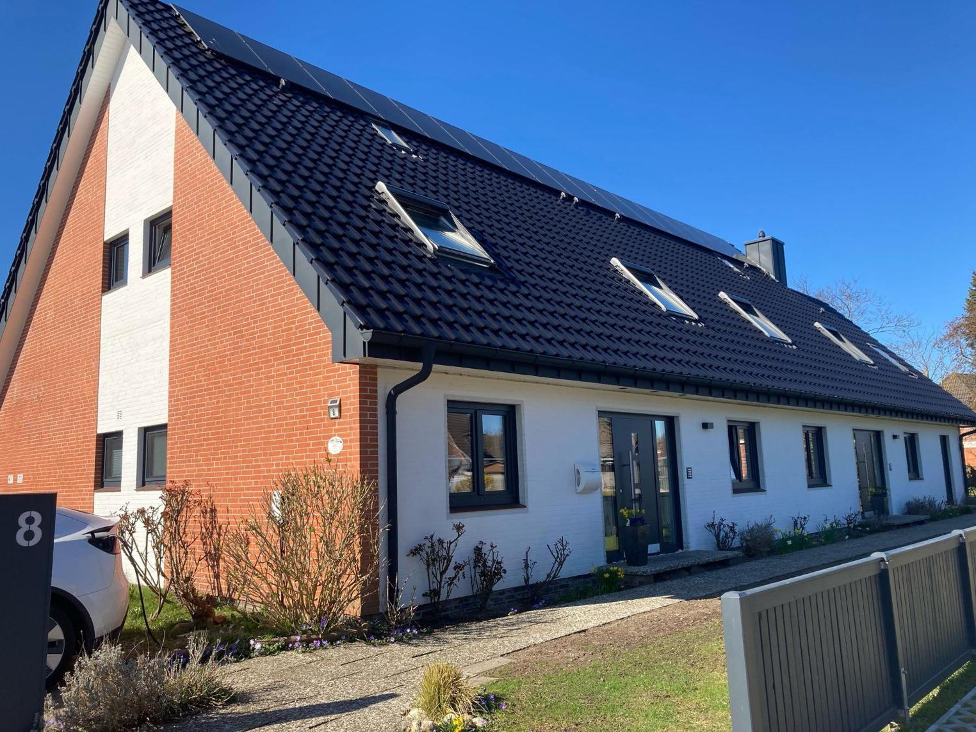 Haus Suedwind Apartment Busum Exterior photo