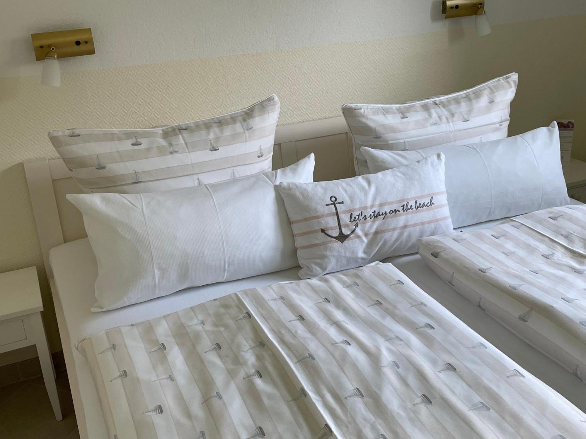 Haus Suedwind Apartment Busum Room photo