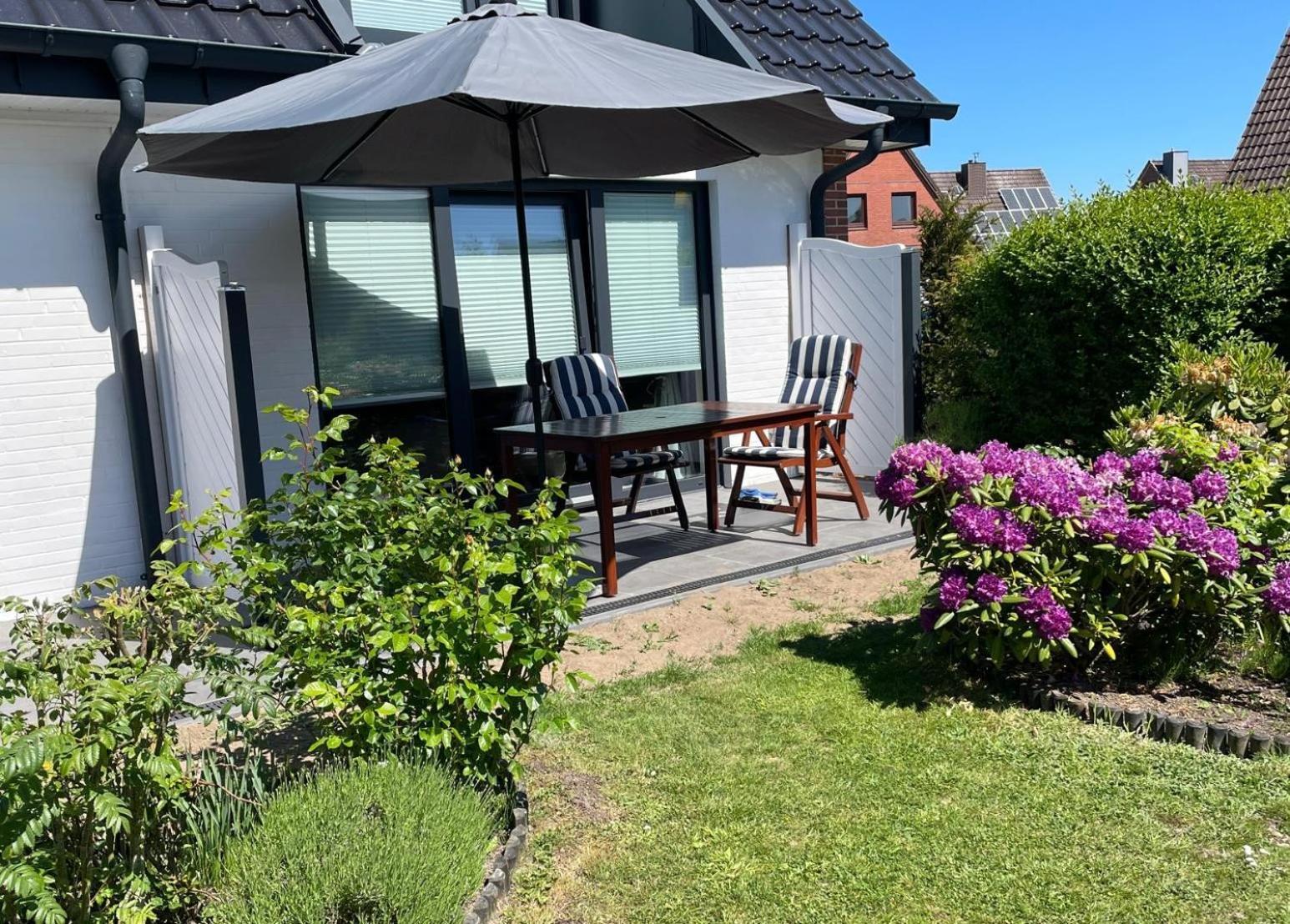 Haus Suedwind Apartment Busum Exterior photo